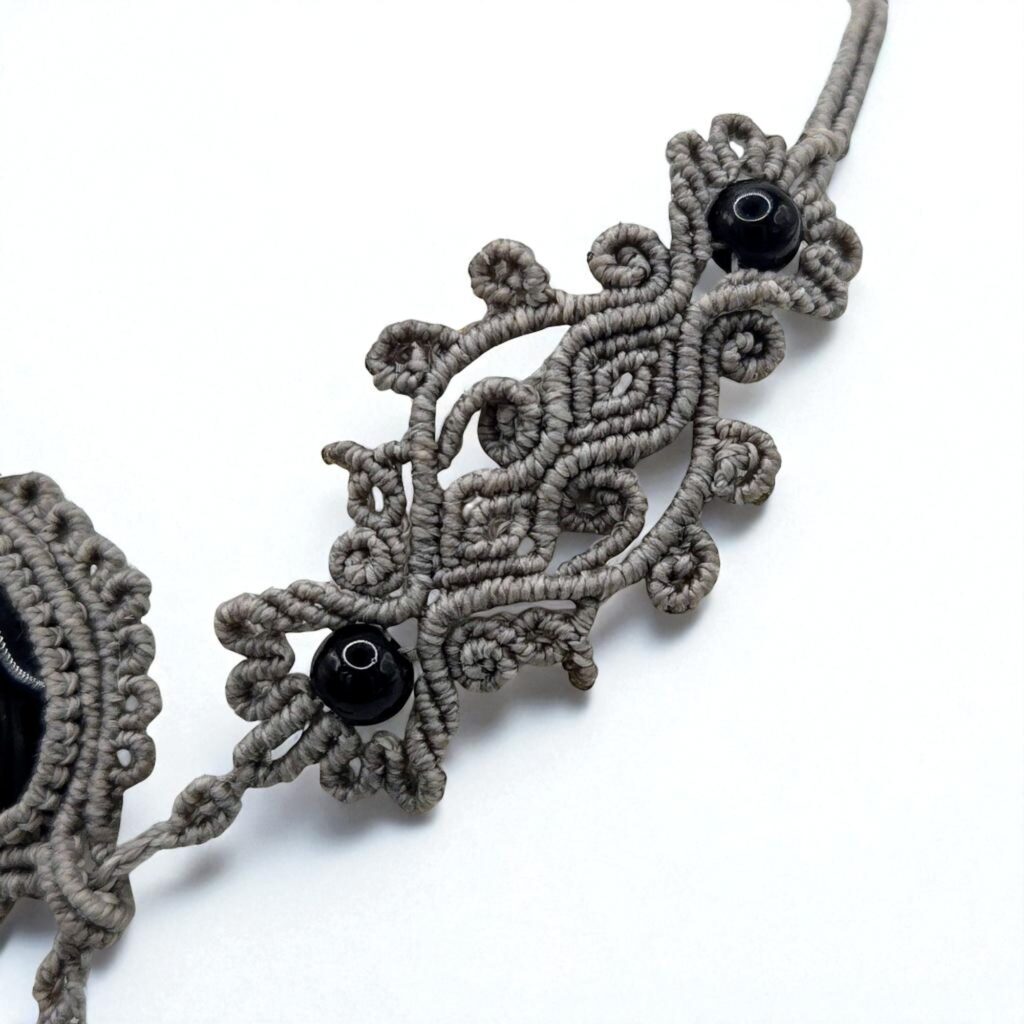 obsidian-makramee-collier-herz-anhaenger-3