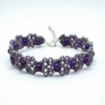 perlenarmband-amethyst-lila-makramee-geknuepft.png