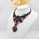rohdonit-collier-mit-herzfoermigen-anhaenger-2.jpg