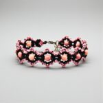 rohdonit-makramee-armband-rosa-schwarz-1.jpg