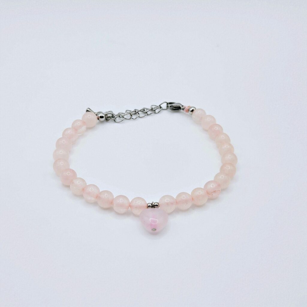 rosenquarz-perlen-armband-herzanhaenger-schmuckharmonie-3